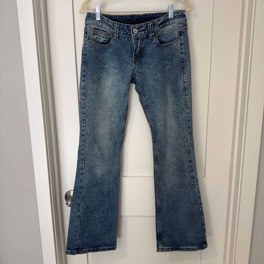 J. Galt Shanghai Womens Low Rise Flare Jeans Medium Wash Blue Size S RR204 YR04